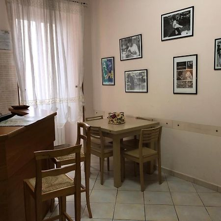 La Dolce Vita Romana Екстериор снимка