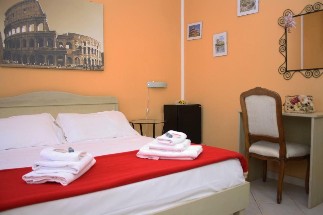 La Dolce Vita Romana Екстериор снимка